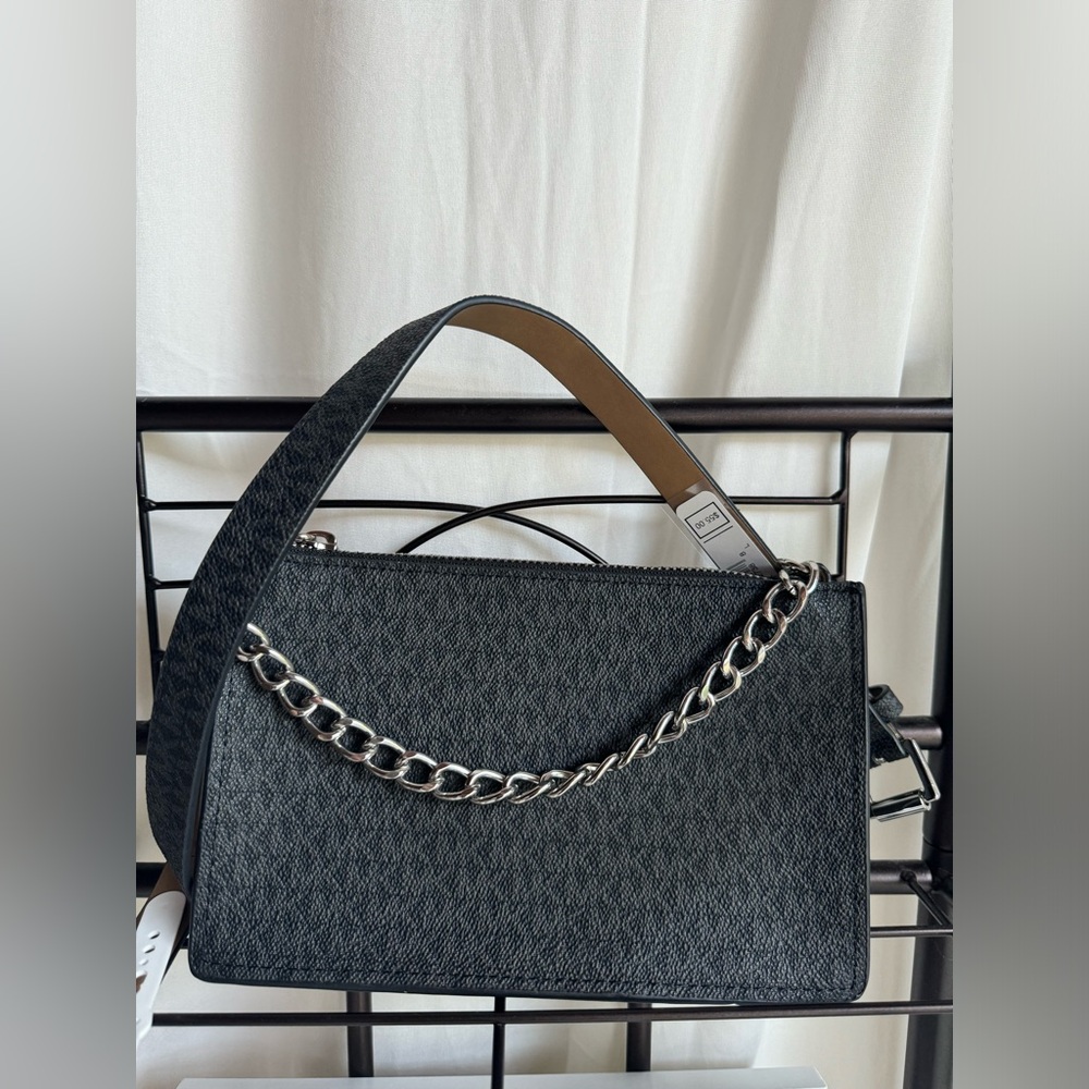 New Michael Kors cross body bag.  L 8” W 1” H 5 1/4 - Picture 2 of 4
